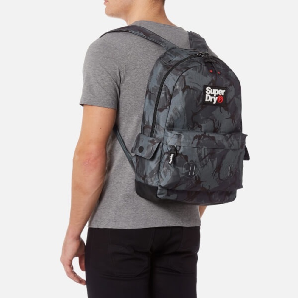 🎒🔥 SuperDry Backpack 🔥🎒